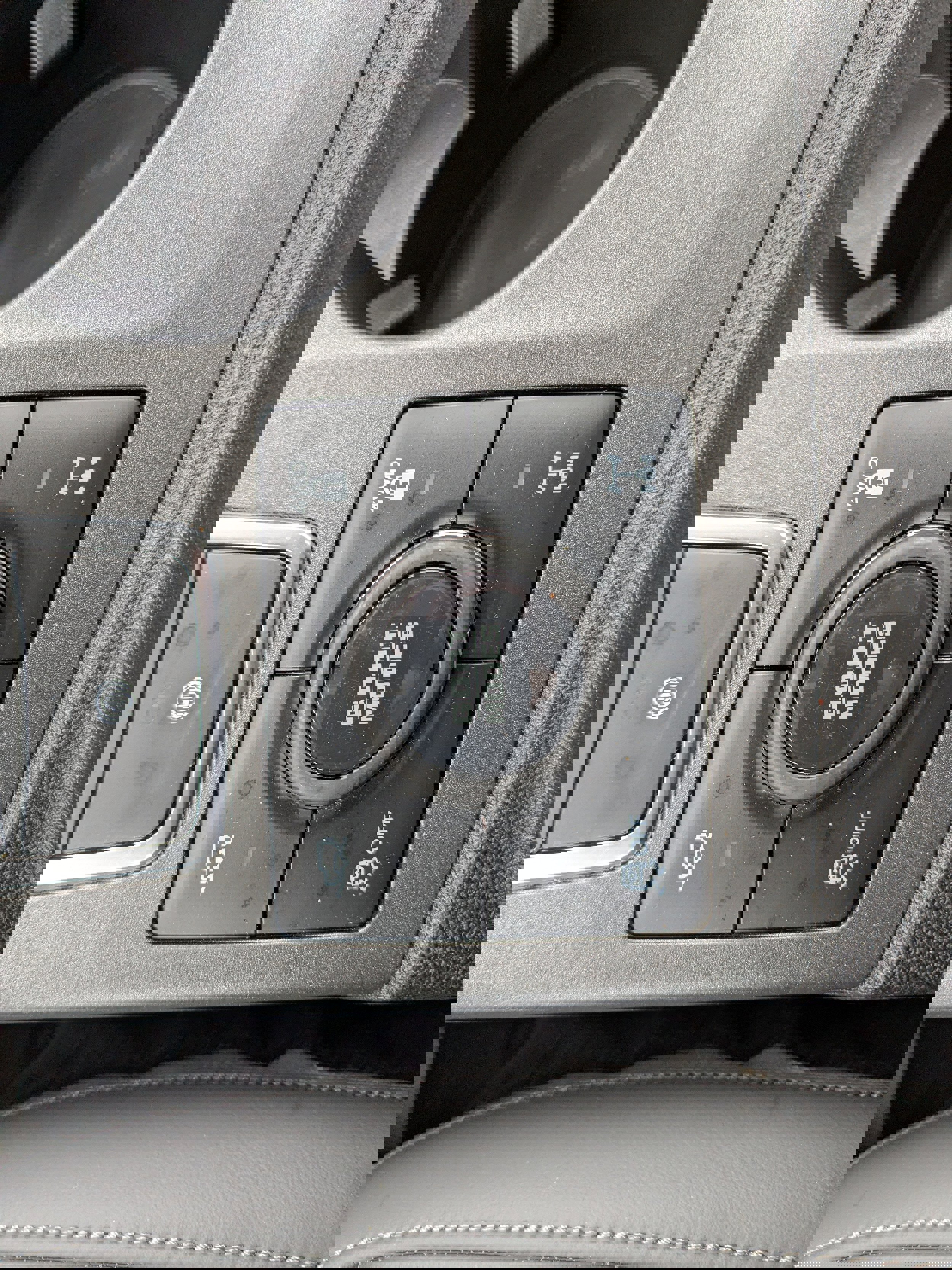 Used 2025 Ford Bronco Sport Badlands image 33