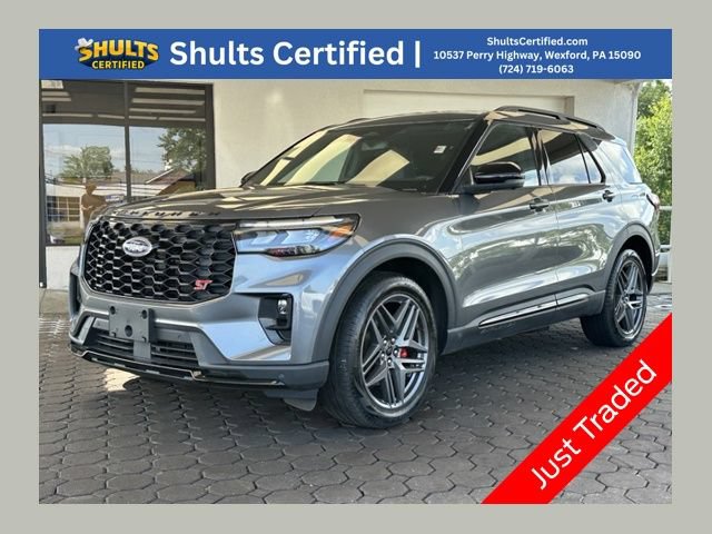 Used 2025 Ford Explorer ST AWD/4WD image 1