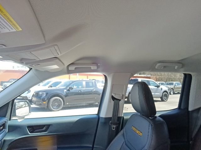 Certified 2025 Ford Maverick Tremor image 14