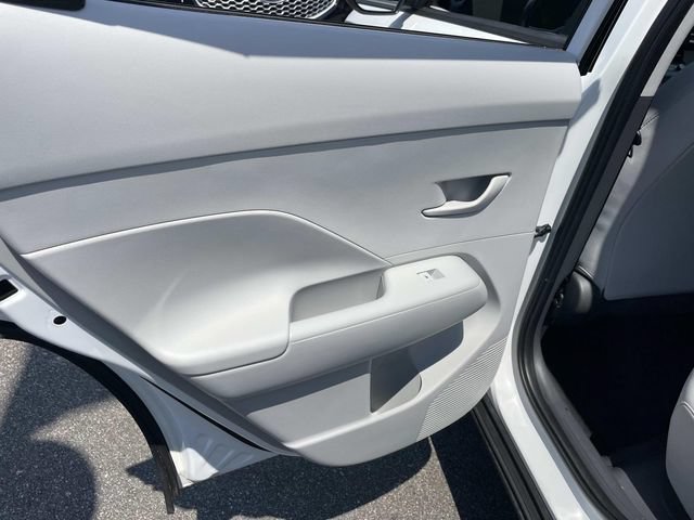 Used 2025 Hyundai Kona SEL AWD/4WD image 19
