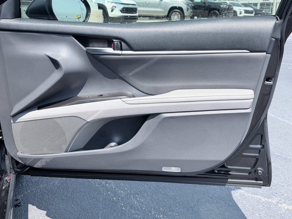 Used 2021 Toyota Camry XSE w/ Navigation Package FWD image 30