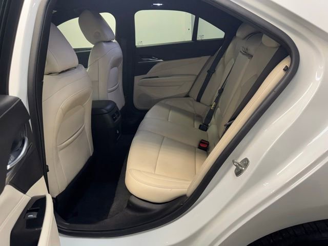 Used 2021 Cadillac CT4 Luxury w/ Sun And Sound Package image 32