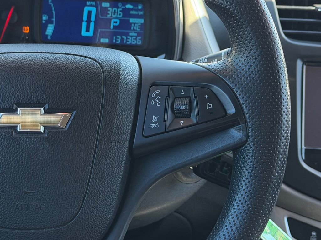 Used 2016 Chevrolet Trax LT image 16
