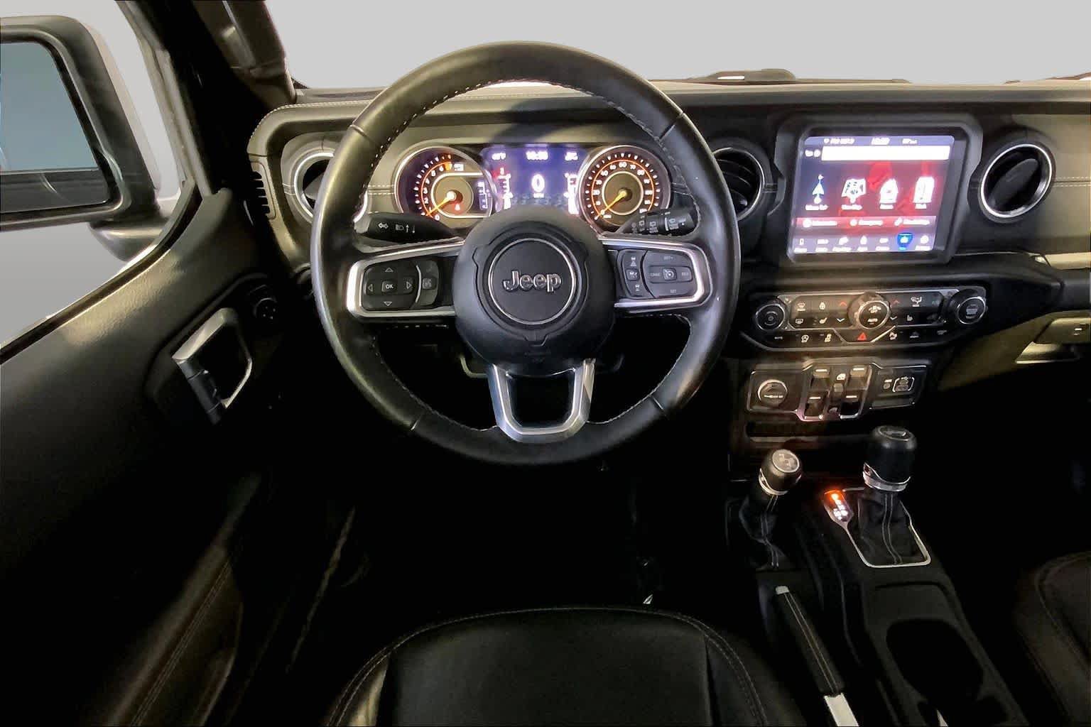 Used 2021 Jeep Wrangler Unlimited Sahara AWD/4WD image 6