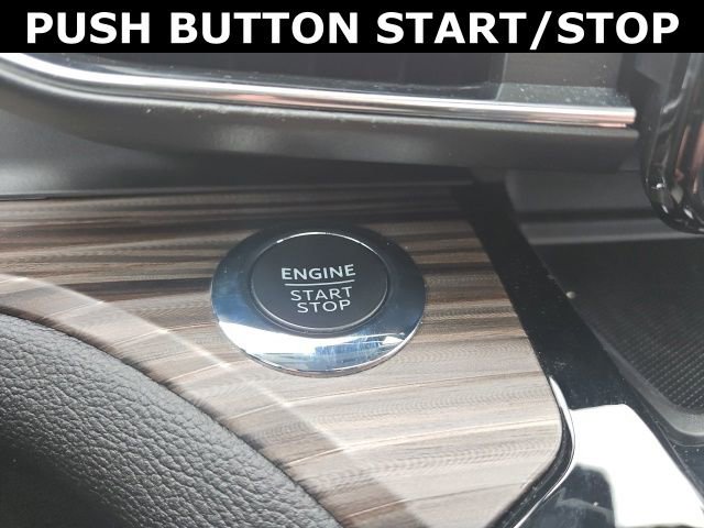 Used 2022 Ford Explorer Limited w/ Equipment Group 301A image 24