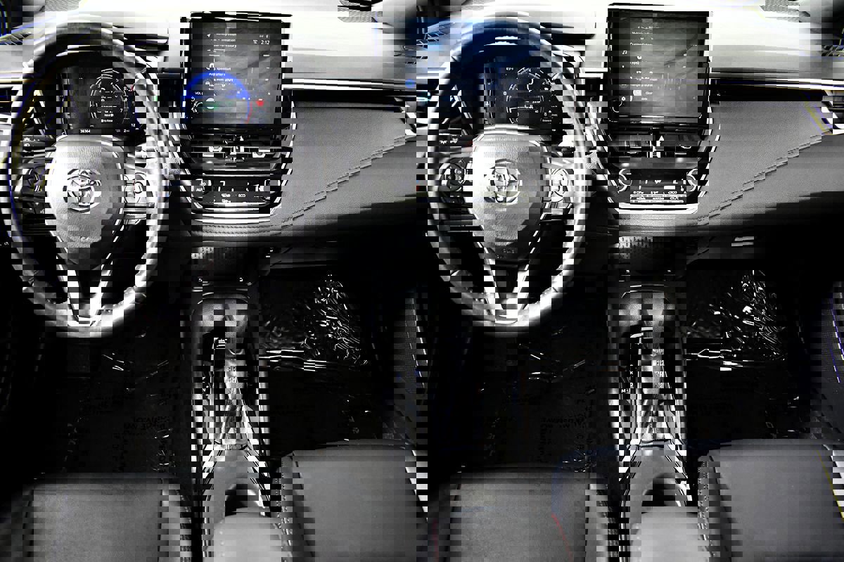 Used 2023 Toyota Corolla XSE w/ Carpet Mat Package (TMS) image 21