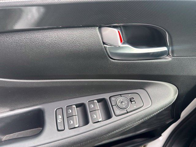 Used 2023 Hyundai Santa Fe SE FWD image 12