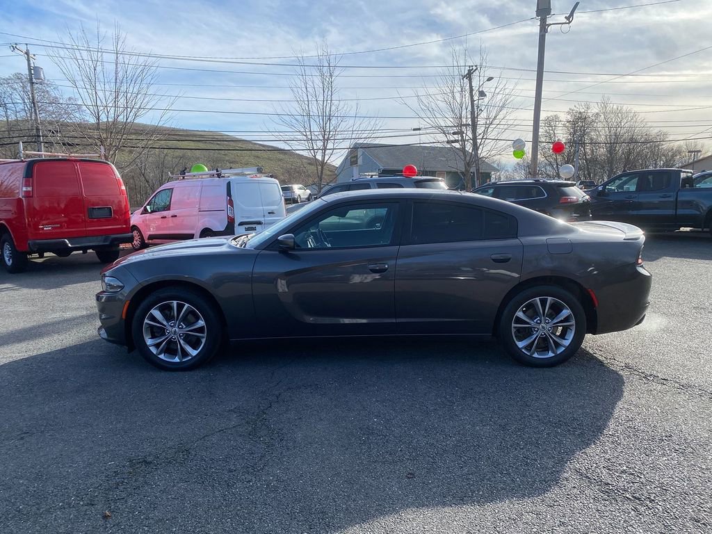 Used 2020 Dodge Charger SXT image 9