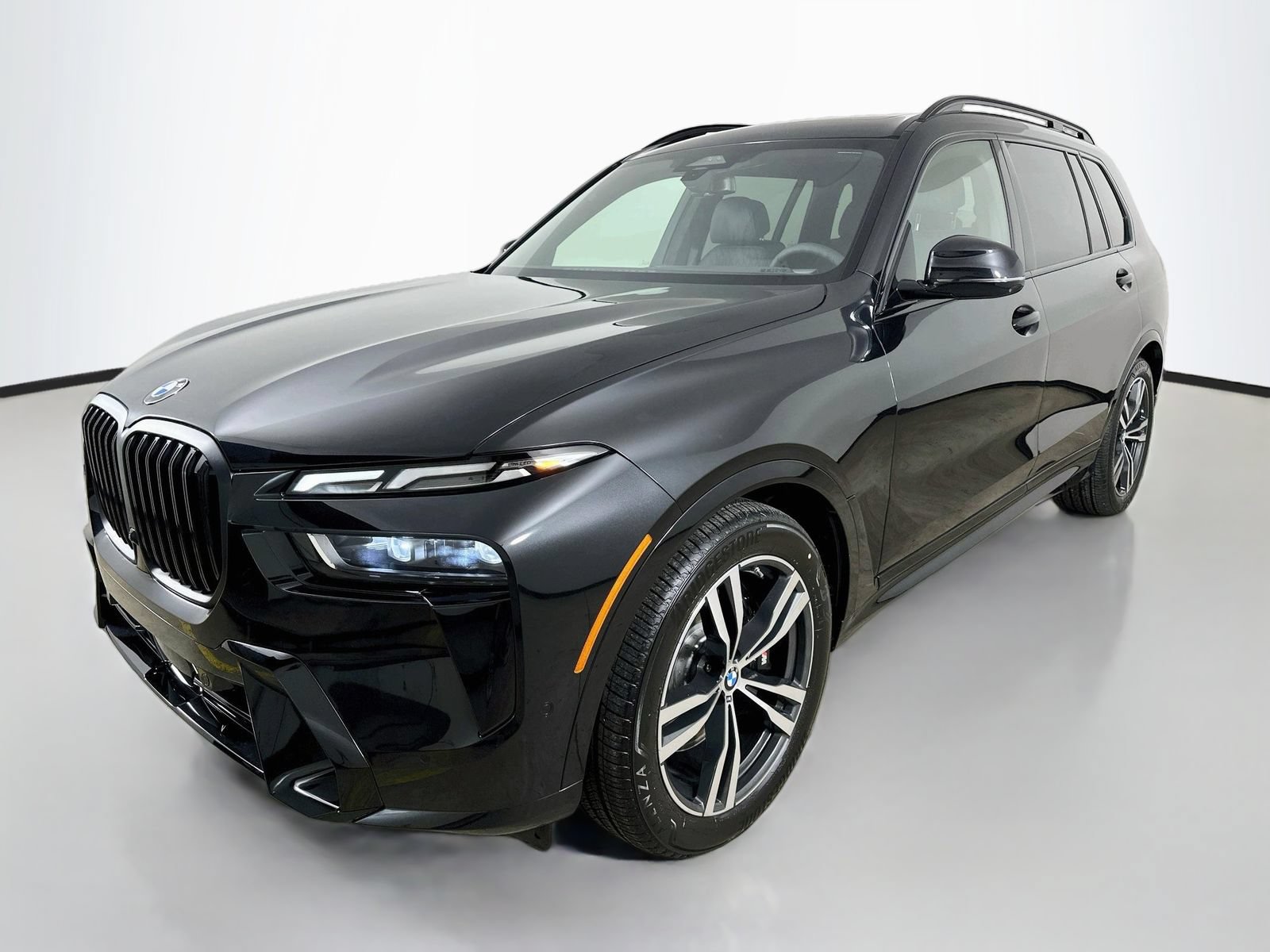 New 2027 BMW X7 xDrive40i w/ M Sport Package