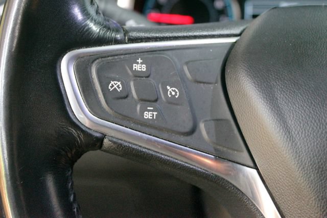 Used 2018 Chevrolet Malibu LT FWD image 15