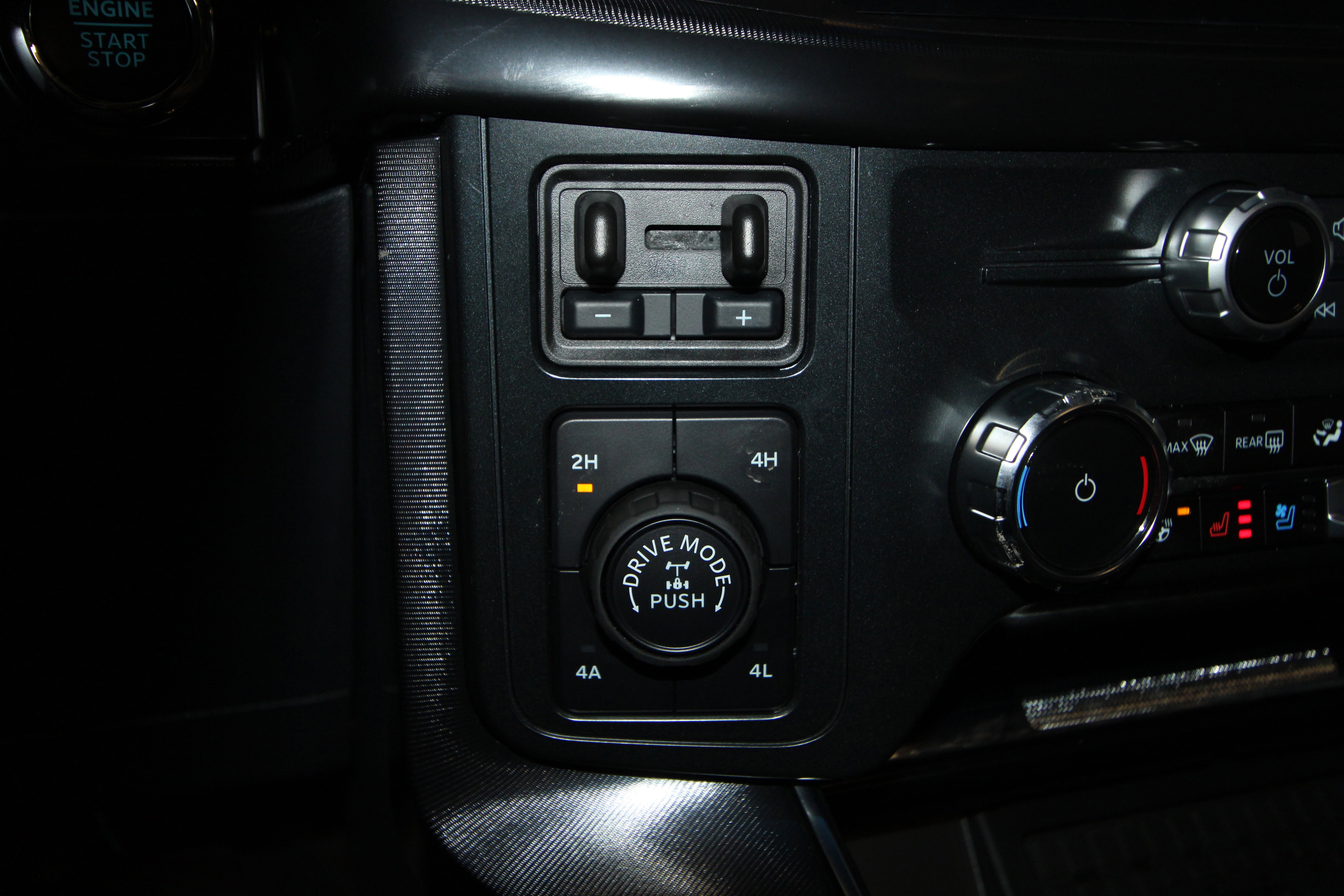 New 2026 Ford F150 Raptor w/ Equipment Group 803A Raptor R image 15