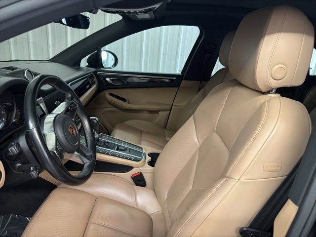Used 2019 Porsche Macan AWD/4WD image 11