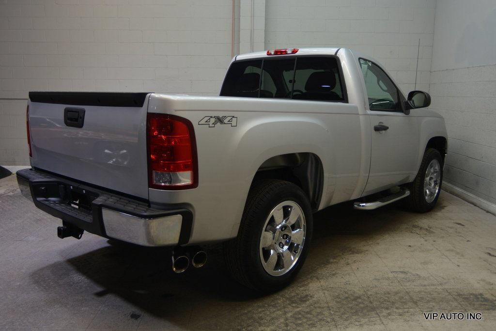Used 2010 GMC Sierra 1500 SLE w/ SLE Preferred Package AWD/4WD image 5