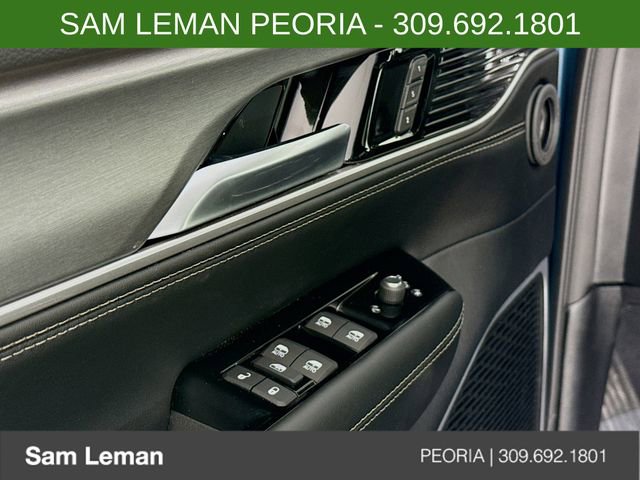 New 2026 Jeep Grand Wagoneer image 18