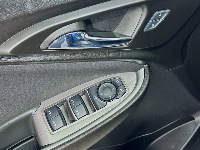 Used 2024 Chevrolet Malibu LT image 16