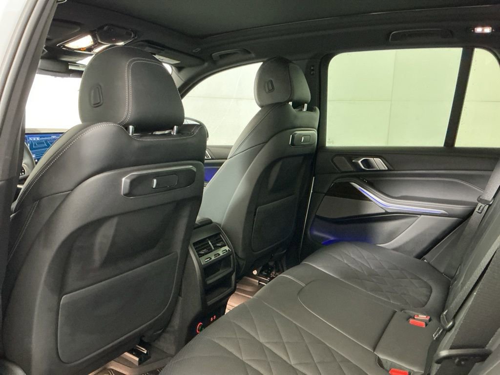 Certified 2024 BMW X5 xDrive40i w/ M Sport Package AWD/4WD image 25