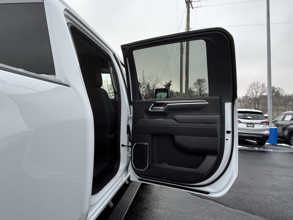 New 2026 Chevrolet Silverado 2500 LT w/ Trail Boss Package image 16