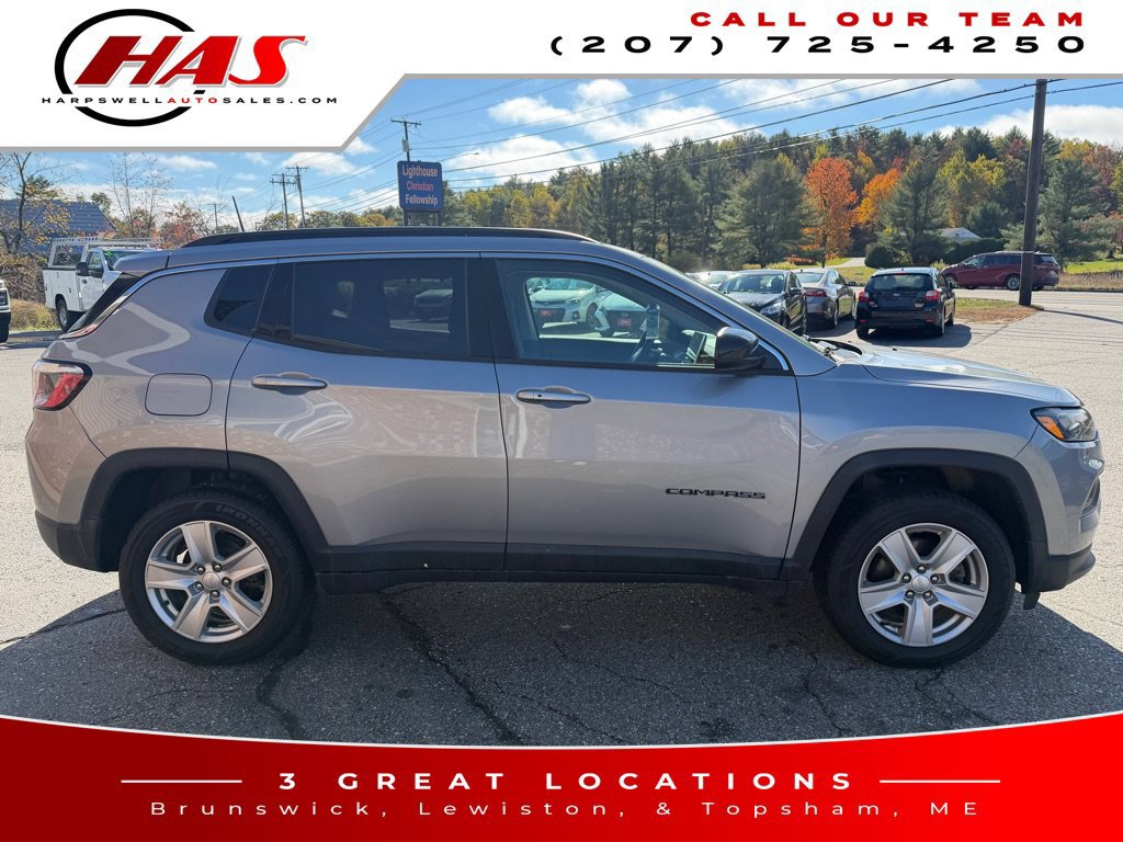 Used 2022 Jeep Compass Latitude AWD/4WD image 24