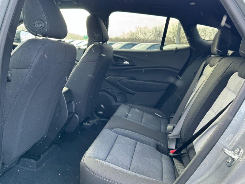 New 2026 Chevrolet Trax RS w/ Driver Confidence Package FWD image 31