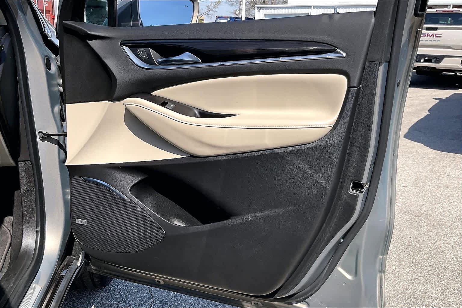 Used 2019 Buick Enclave Premium FWD image 22