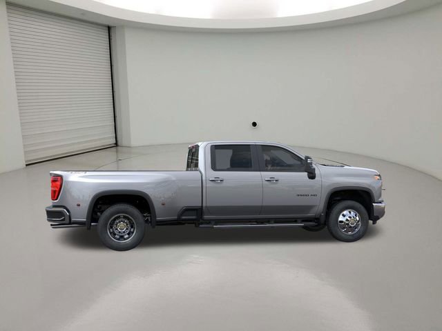 New 2026 Chevrolet Silverado 3500 LT image 5