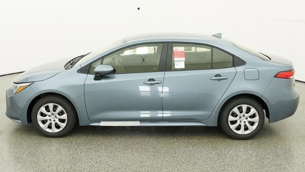 New 2026 Toyota Corolla LE FWD image 3
