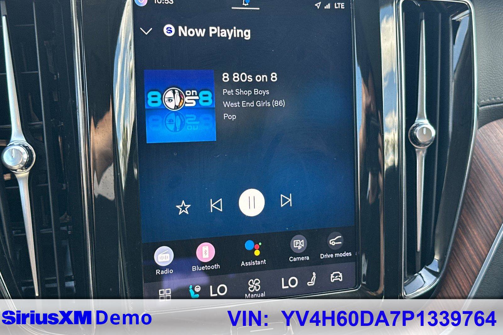 Certified 2023 Volvo XC60 T8 Ultimate AWD/4WD image 36