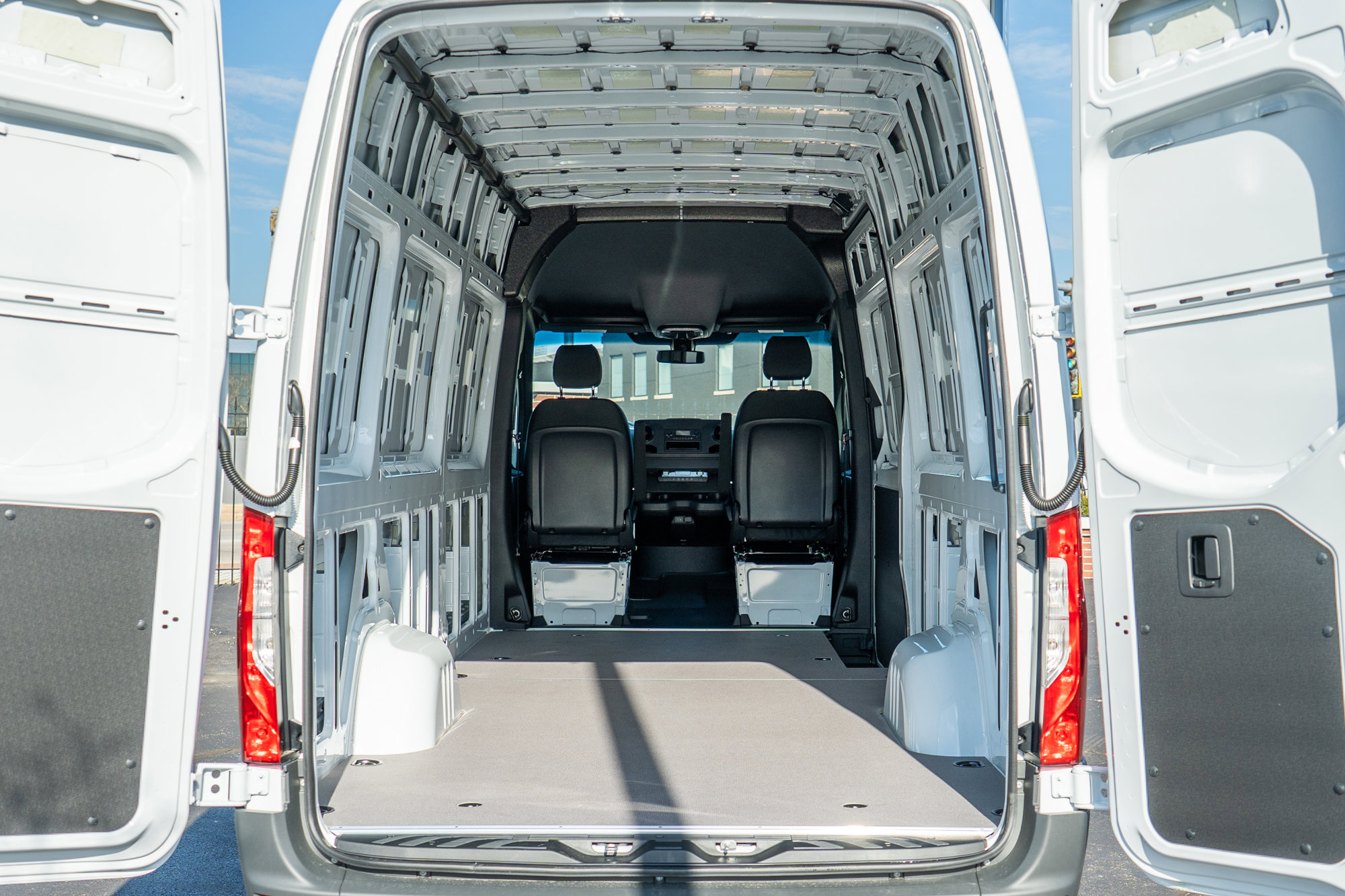 New 2026 Mercedes-Benz Sprinter 2500 image 11