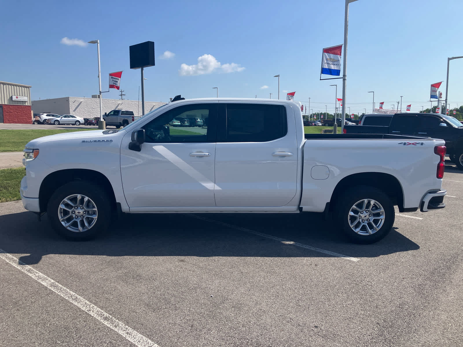 New 2026 Chevrolet Silverado 1500 RST w/ Safety Package AWD/4WD image 4