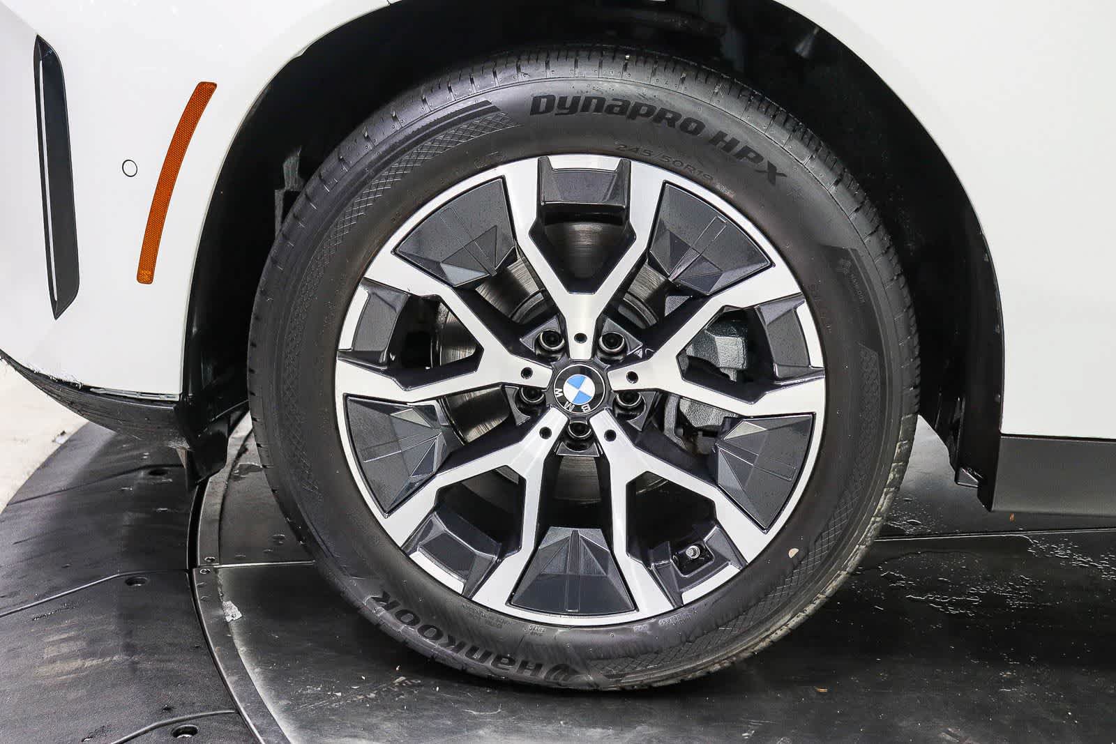 Used 2026 BMW X3 xDrive30i AWD/4WD image 9