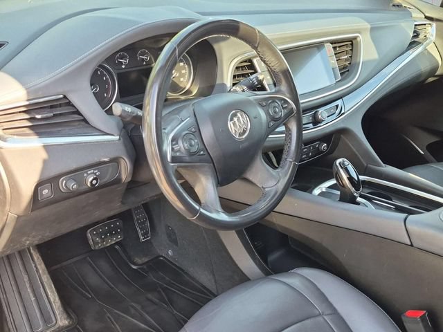 Used 2018 Buick Enclave Essence w/ Trailering Package AWD/4WD image 10