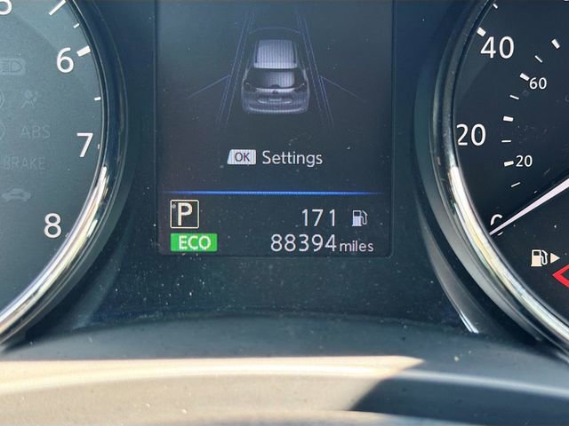Used 2019 Nissan Rogue SV w/ Premium Package FWD image 39