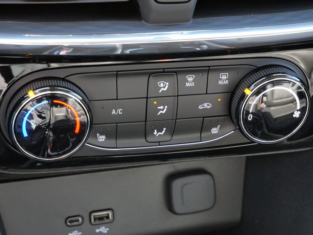 New 2026 Buick Encore GX Sport Touring w/ Advanced Technology Package image 44