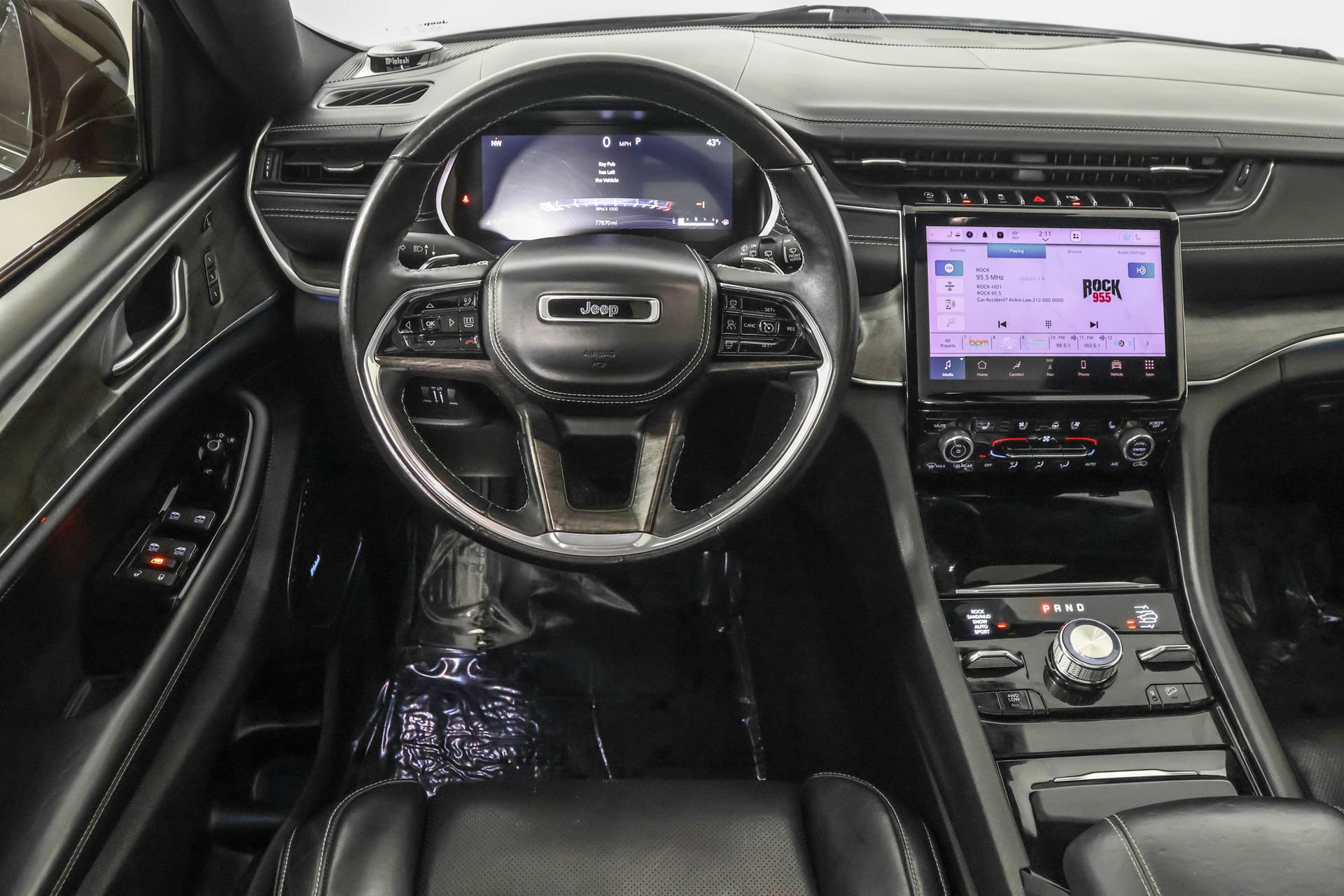 Used 2022 Jeep Grand Cherokee Overland w/ Luxury Tech Group IV image 41