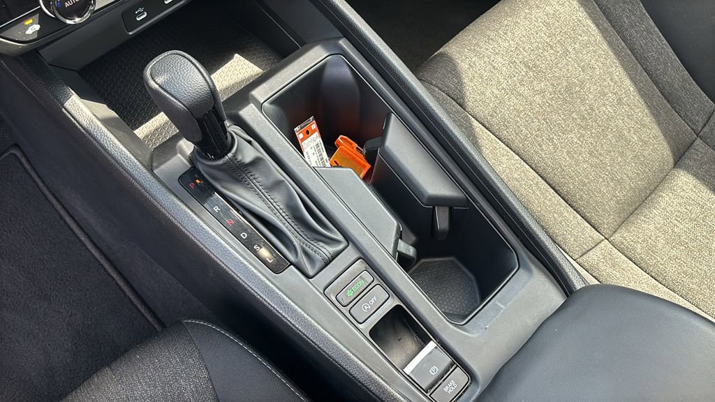 Certified 2024 Honda Accord EX image 21