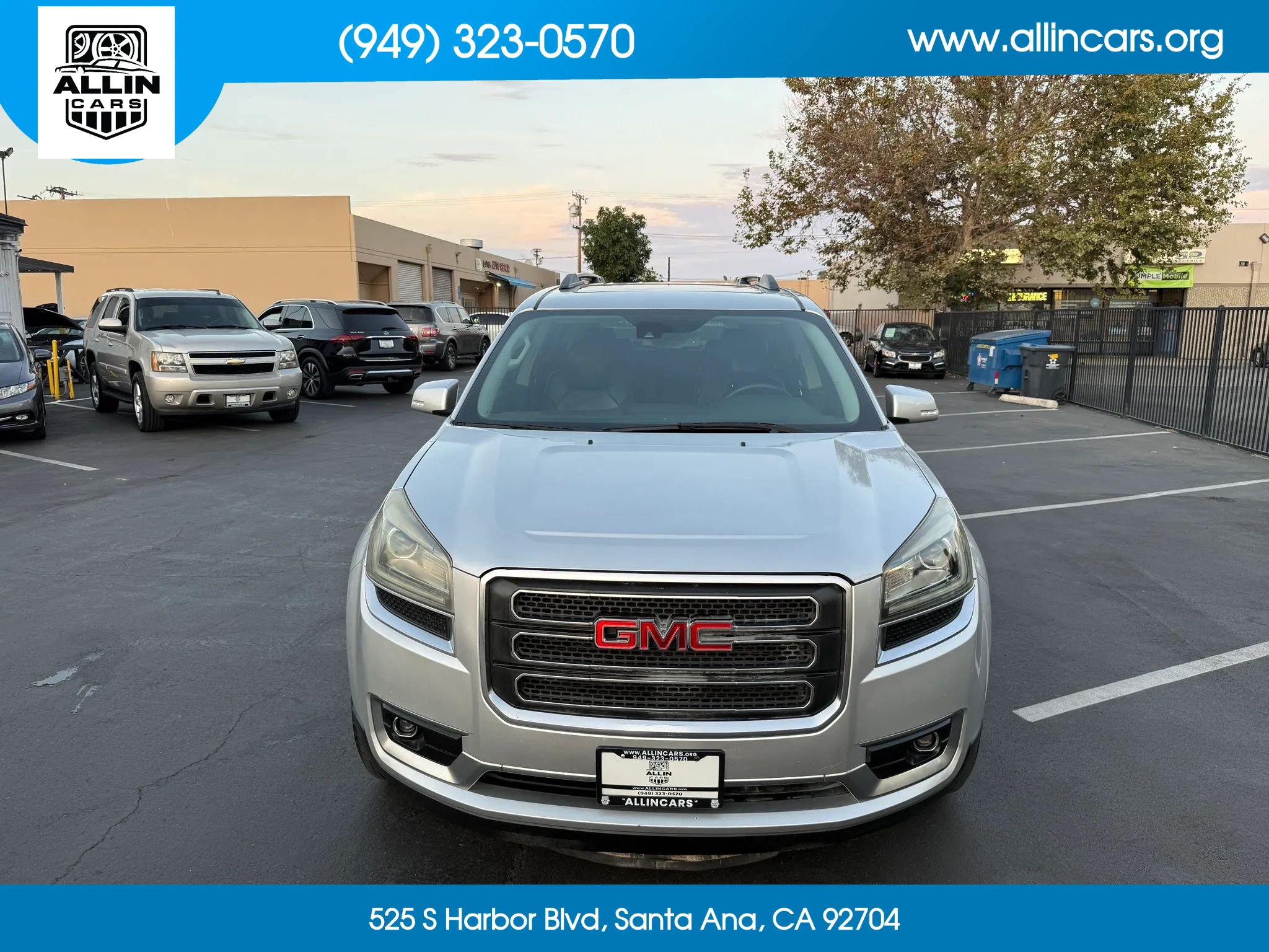Used 2015 GMC Acadia SLT w/ Open Road Package FWD image 2
