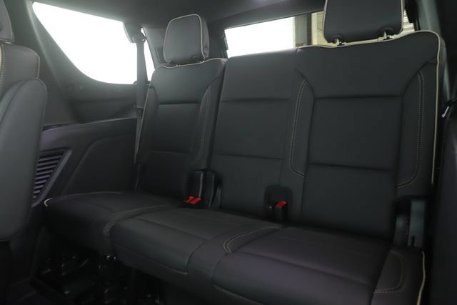 Used 2026 Chevrolet Tahoe Premier w/ Sun And Tow Package AWD/4WD image 31