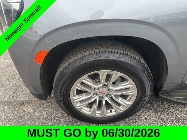 Used 2022 GMC Yukon SLT AWD/4WD image 10