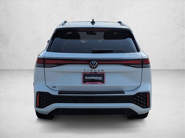 New 2026 Volkswagen Tiguan SE R-Line FWD image 6