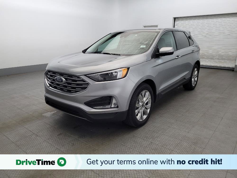 Used 2024 Ford Edge Titanium image 1