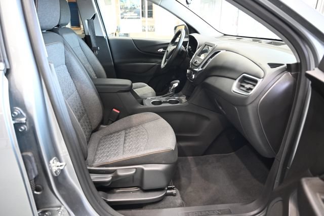 Certified 2024 Chevrolet Equinox LT FWD image 10