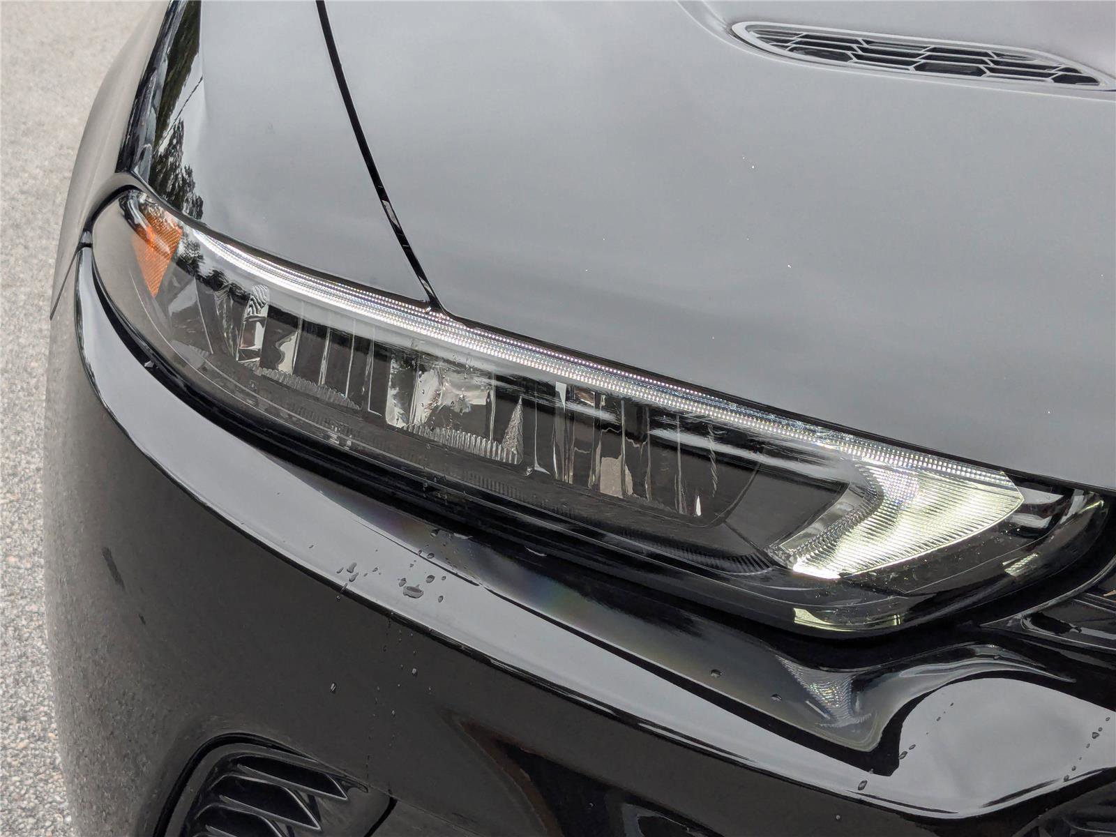 Used 2024 Dodge Hornet R/T Plus w/ Tech Pack Plus w/o Parking image 11