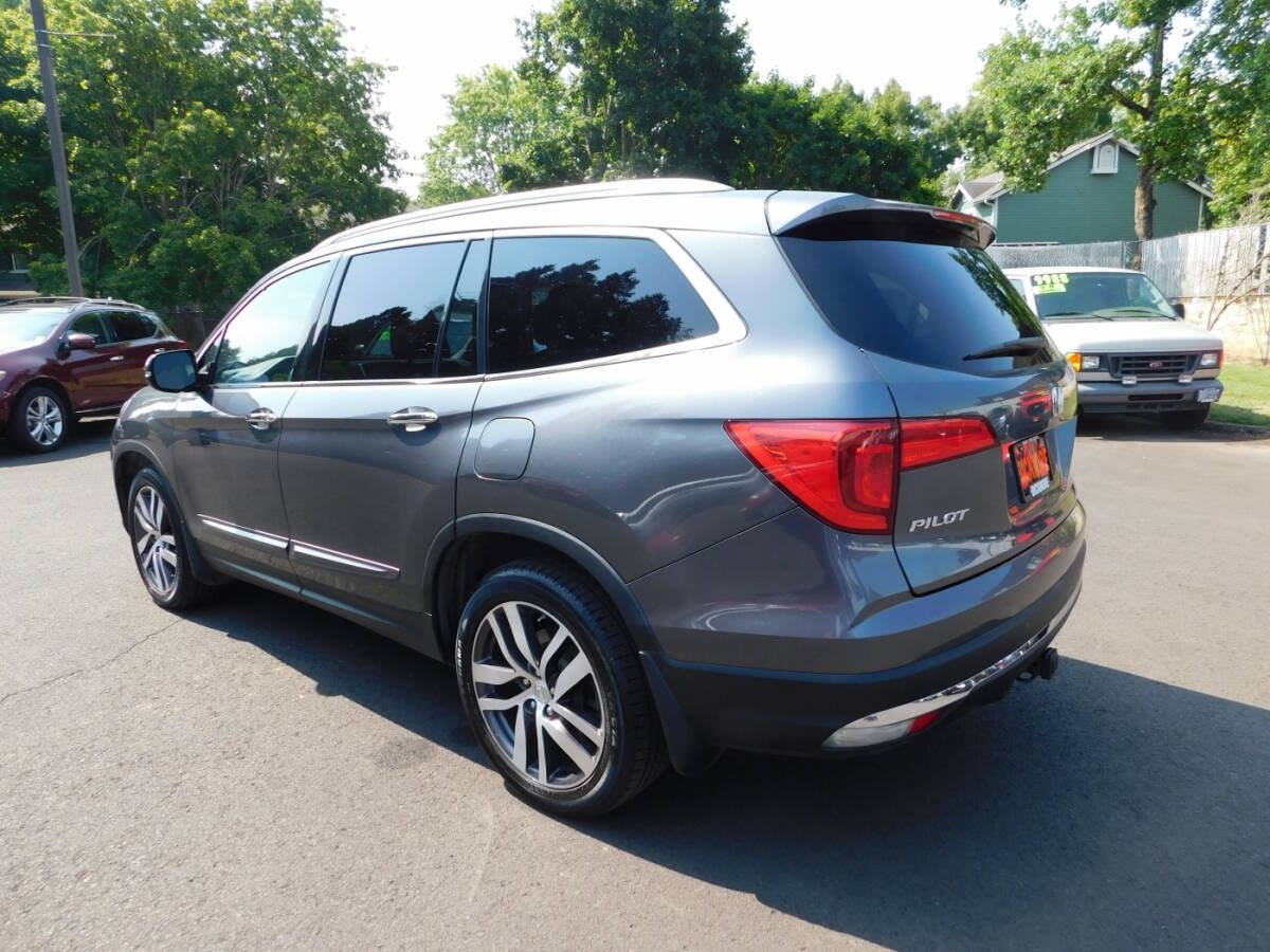 Used 2016 Honda Pilot Touring image 3