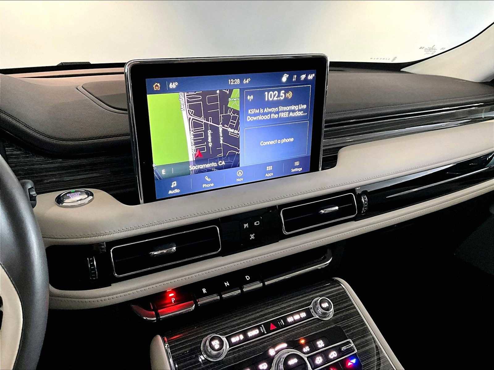 Used 2024 Lincoln Aviator Black Label AWD/4WD image 19