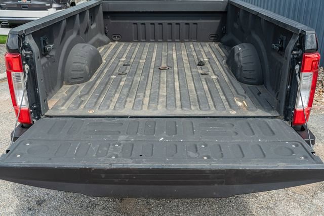 Used 2017 Ford F250 XLT w/ XLT Value Package AWD/4WD image 14