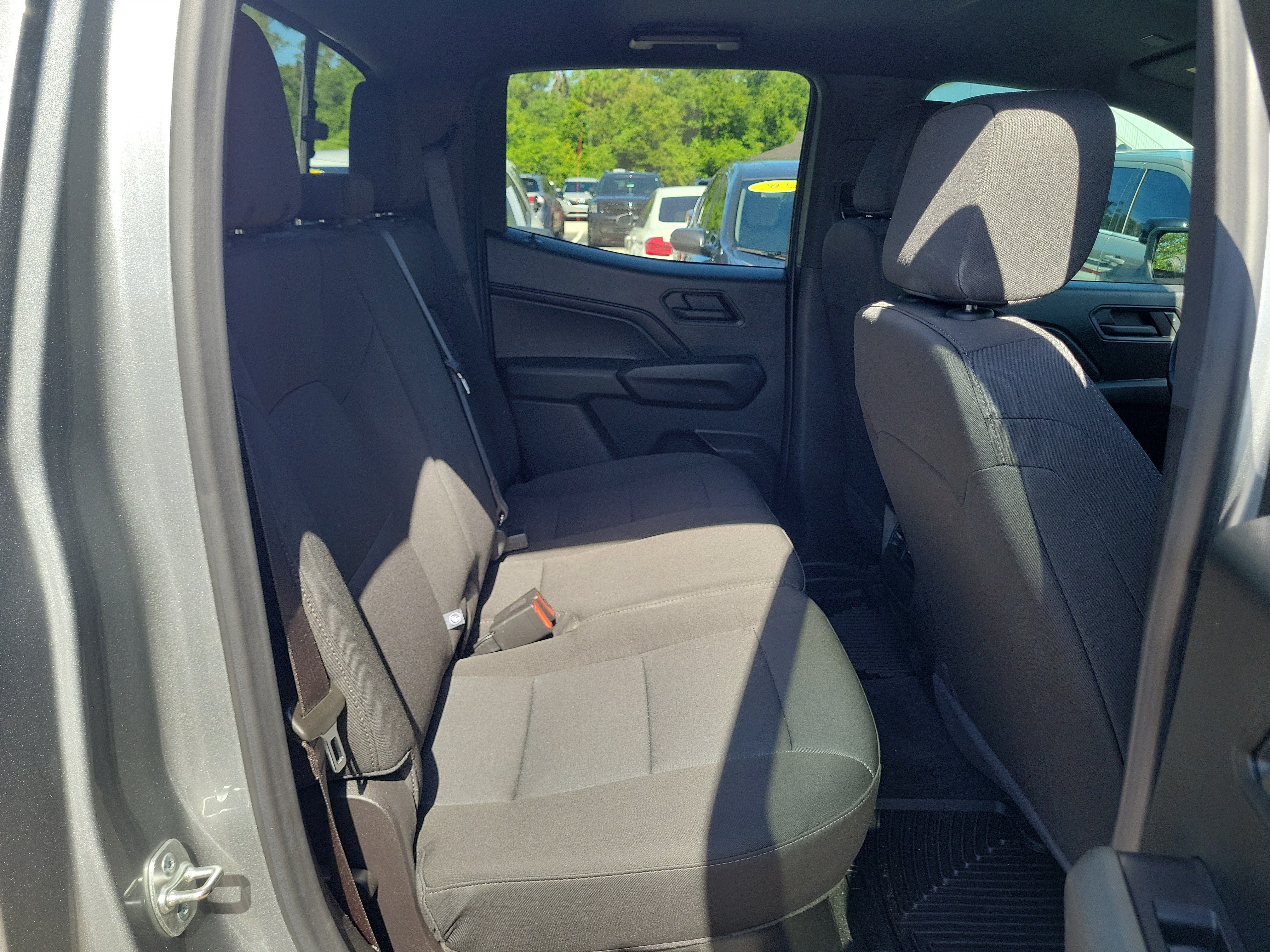 Used 2024 Chevrolet Colorado Trail Boss w/ Technology Package AWD/4WD image 12