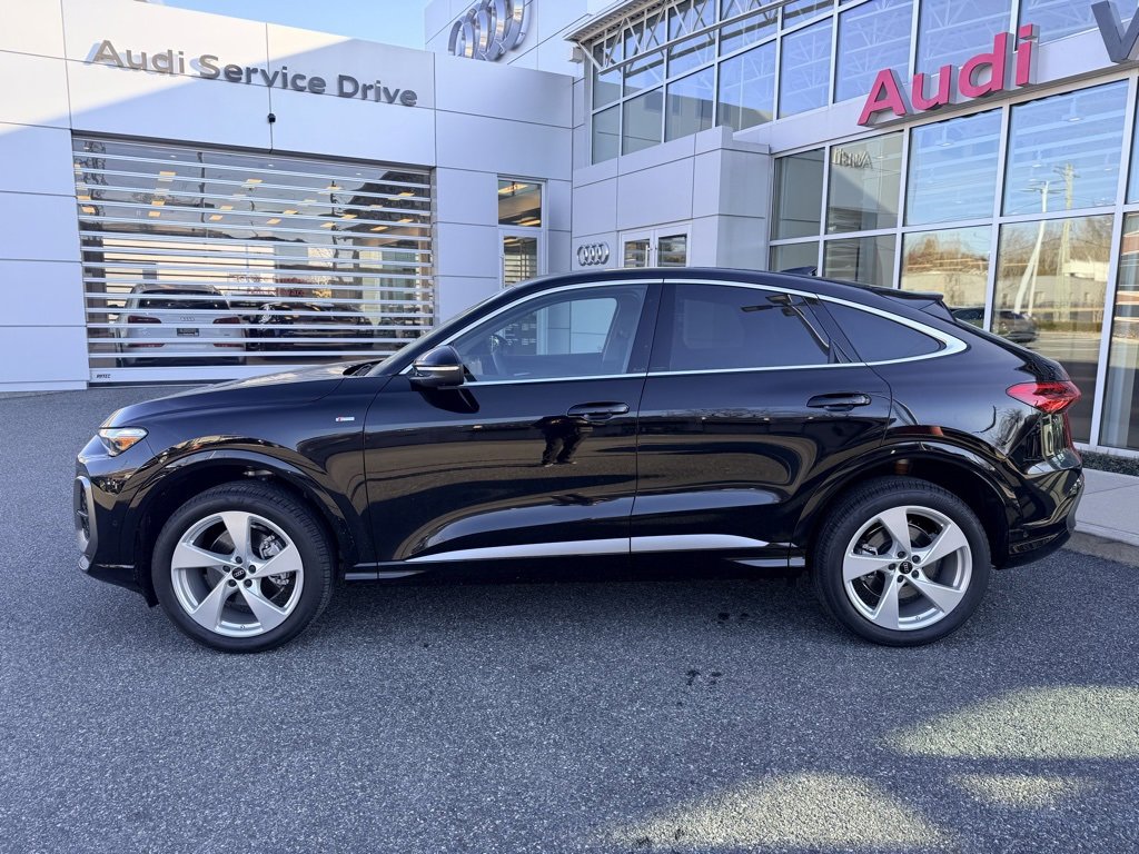 Used 2025 Audi Q5 Premium Plus w/ Premium Plus image 3