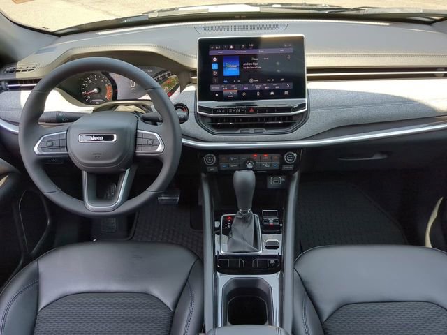 New 2023 Jeep Compass Latitude w/ Convenience Group image 16