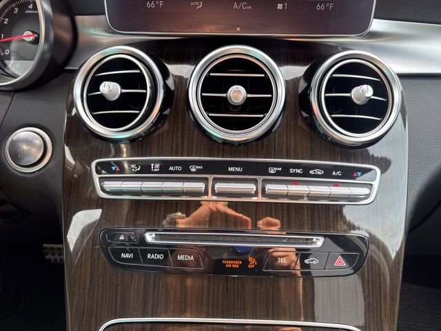 Used 2018 Mercedes-Benz GLC 300 4MATIC image 29