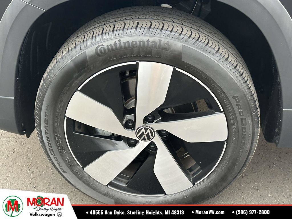 Certified 2024 Volkswagen Taos S AWD/4WD image 8